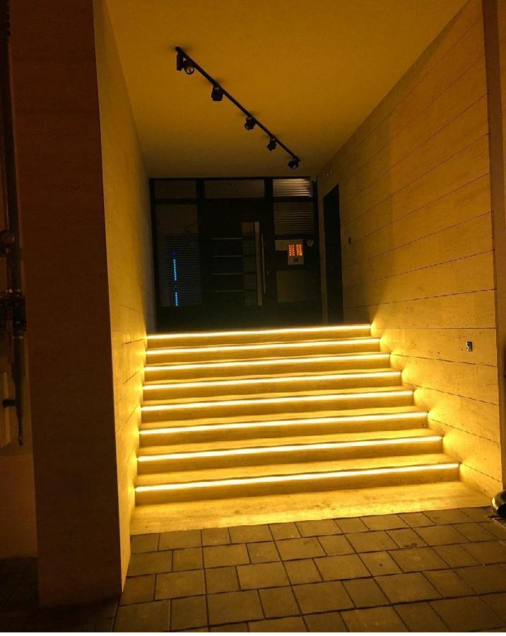 Lux Apartman 33 Kragujevac Ngoại thất bức ảnh